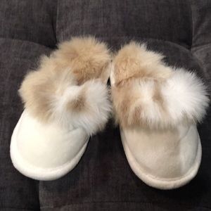 NWT restoration hardware fur slippers 2-4 years